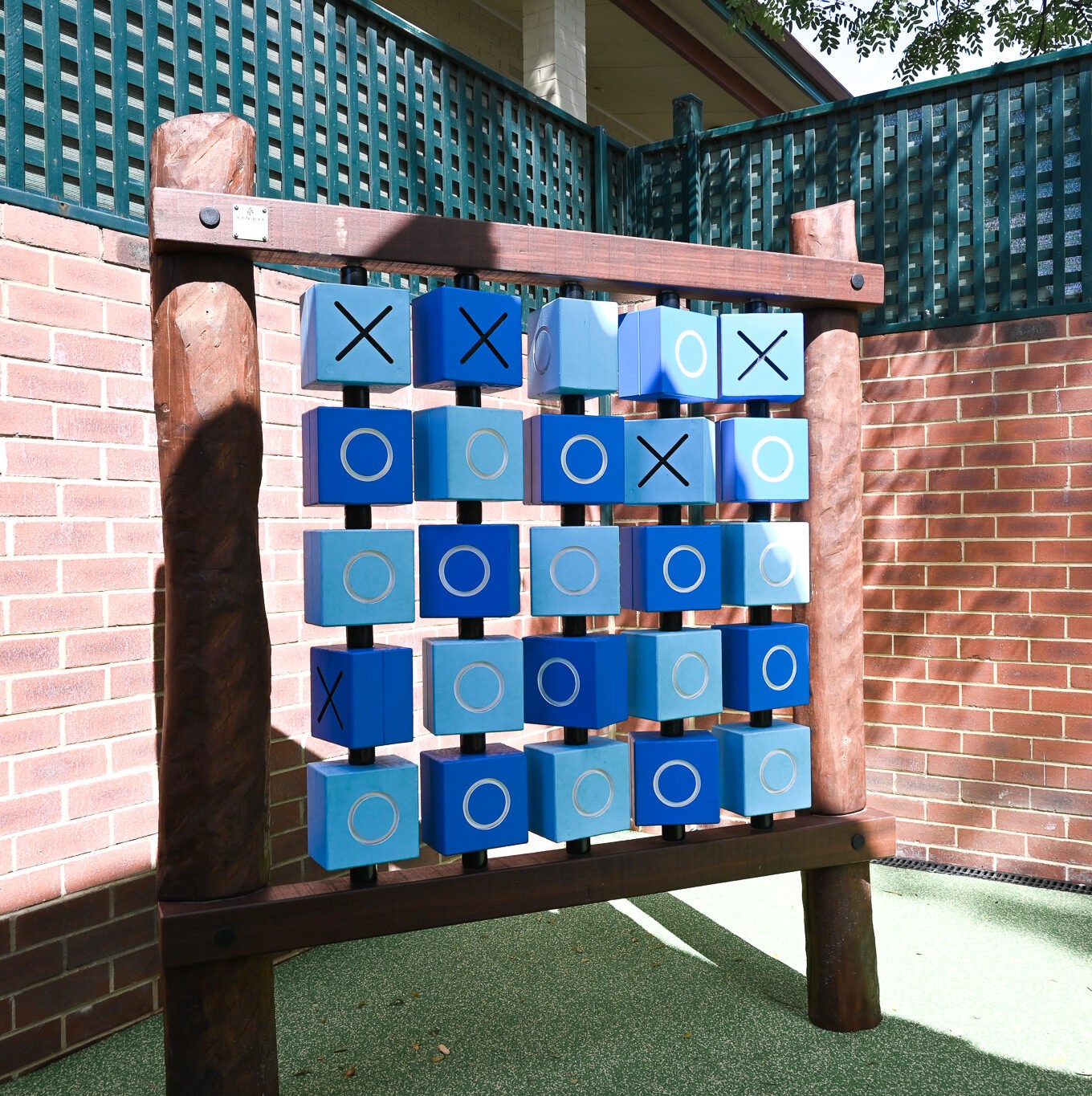 5x5 Naughts and Crosses | Engage in strategic play with our 5x5 Naughts and Crosses board, crafted from durable West Australian Jarrah hardwood. Customisable colours and themes to suit your playground project. | VRI