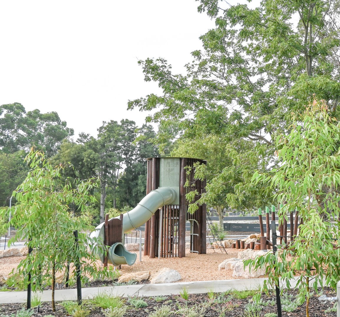 Glenda Tower | Experience adventure at new heights with our Glenda Tower, featuring multiple platforms, a giant tube slide and innovative rope play elements for dynamic physical challenges. | VRI