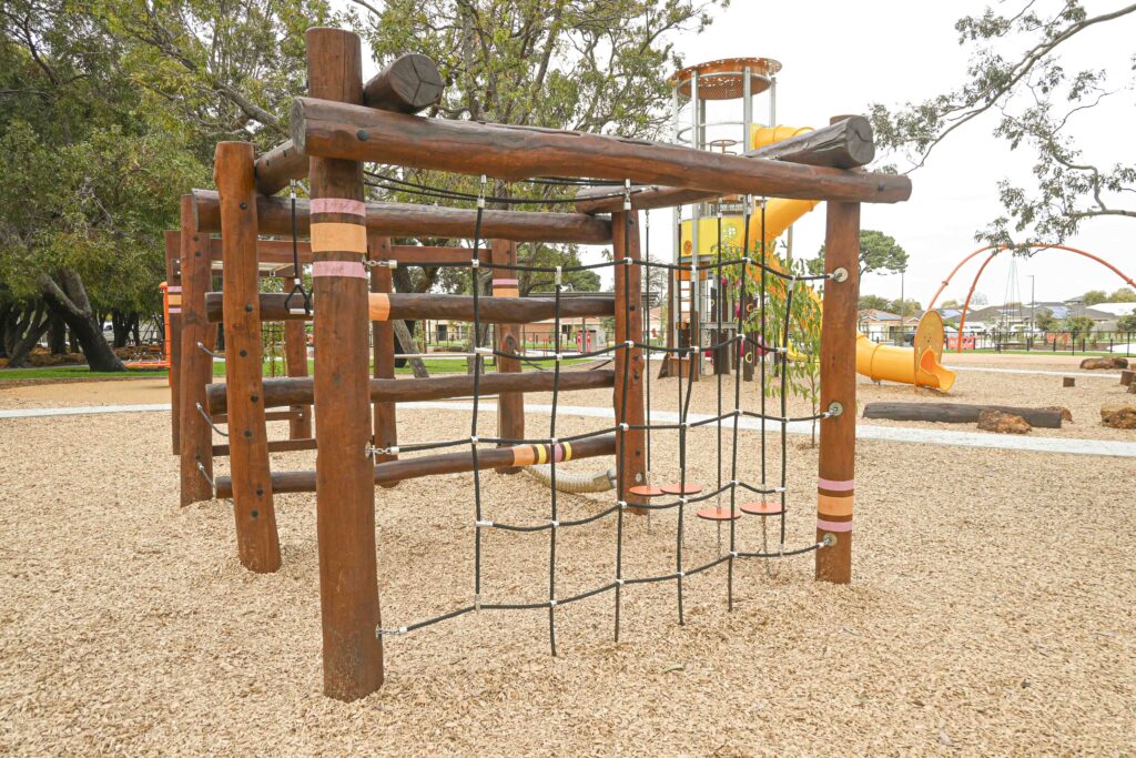 Maniana Monkey Climber alternate angle Jarrah post construction Maniana Park Queens Park by Van Ryt Industries